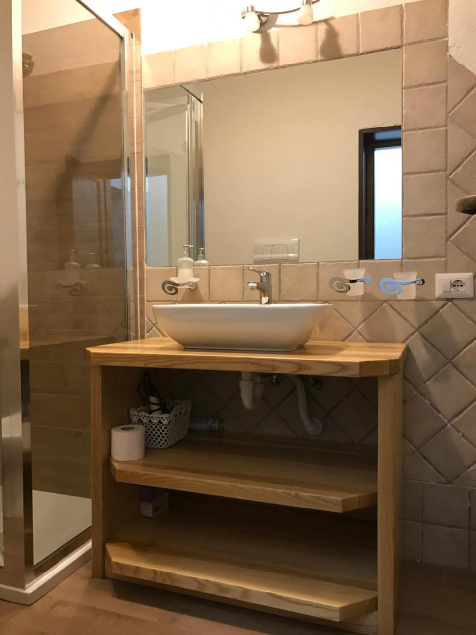 Il Giardino Di Daniela Apartments 산테오도로 외부 사진