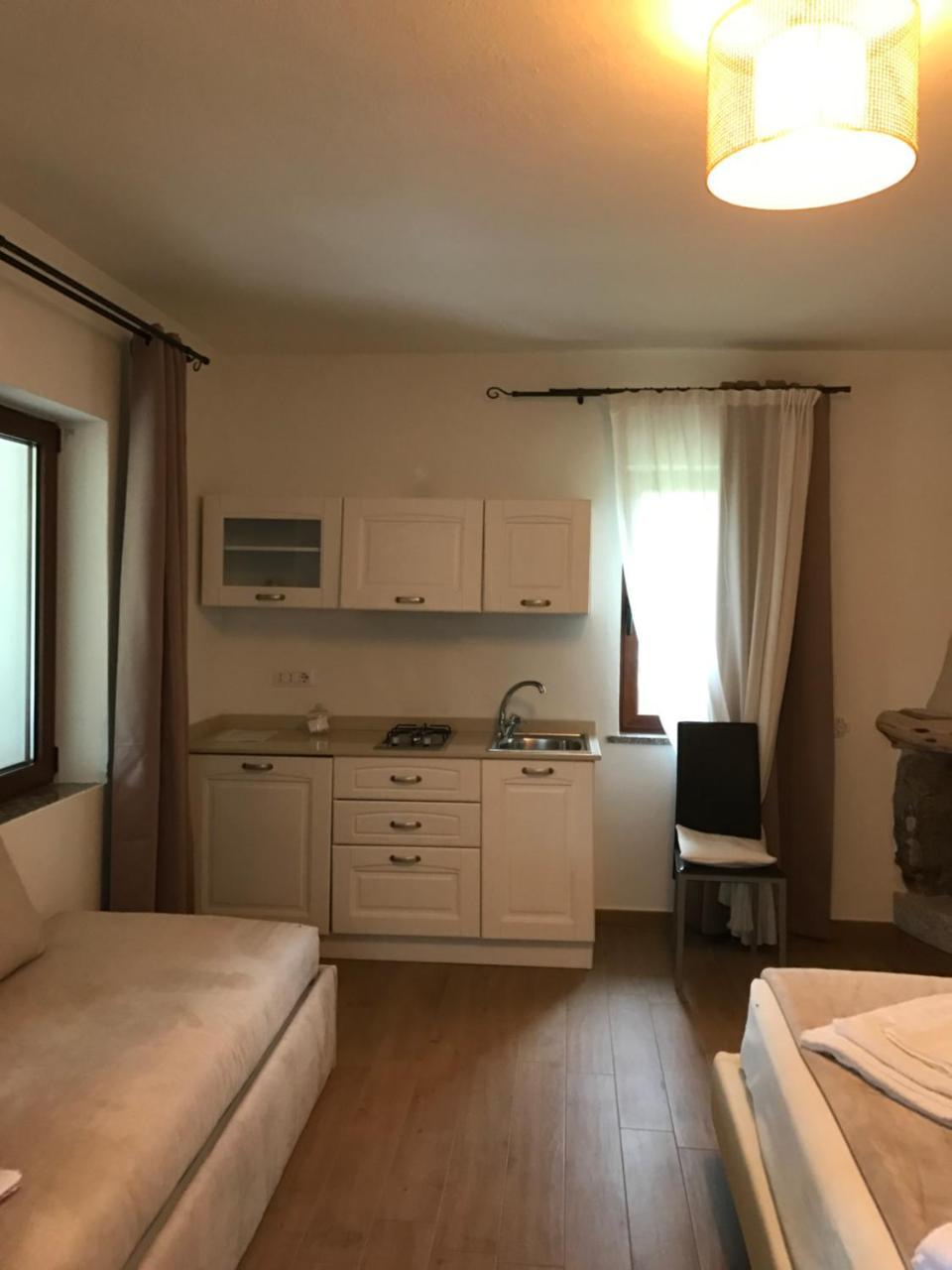 Il Giardino Di Daniela Apartments 산테오도로 외부 사진